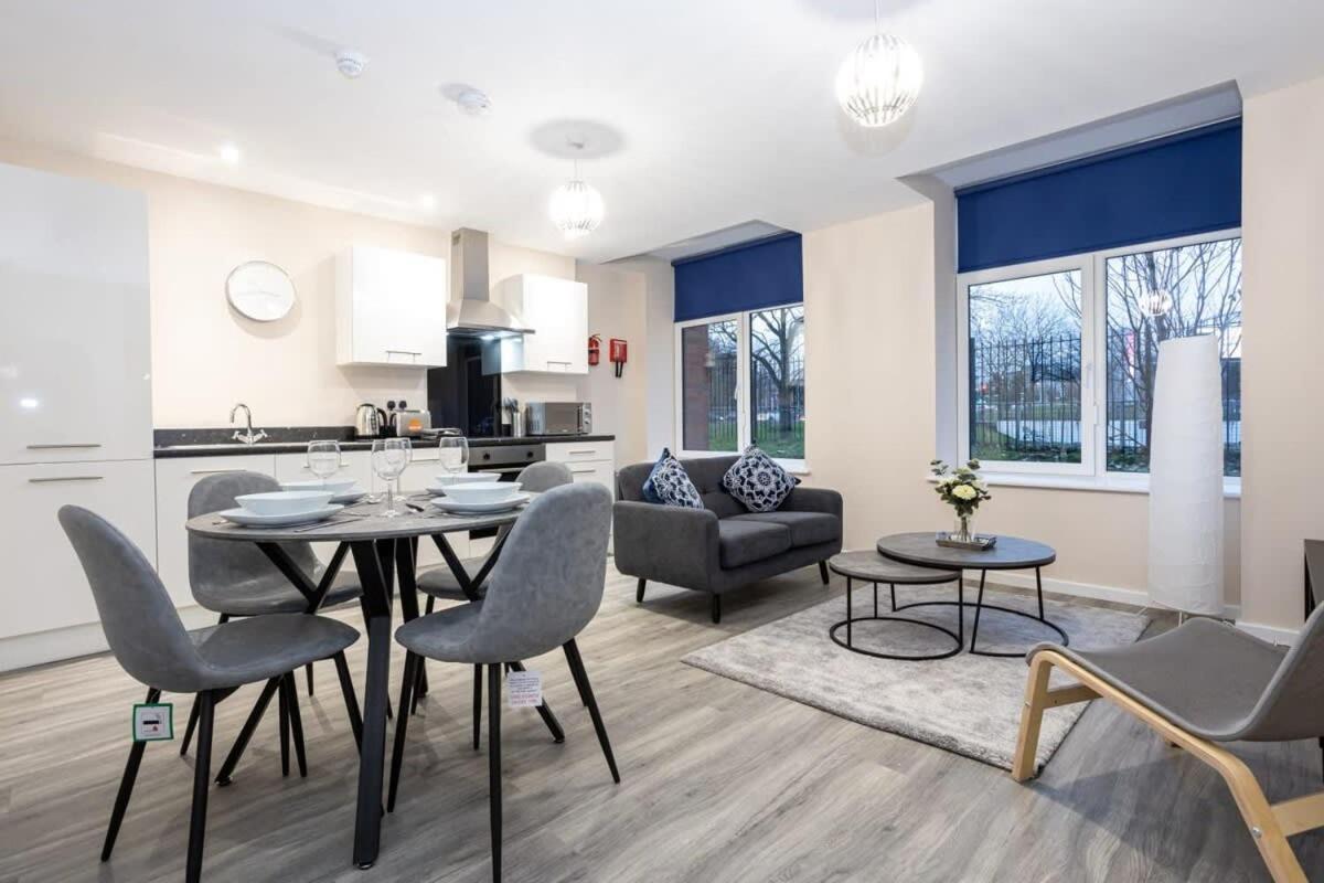 Lovely 1 Bedroom Apartment In Manchester Zewnętrze zdjęcie